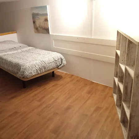 Vivienda San Justo 招待所 *